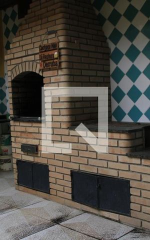 Casa à venda com 150m², 3 quartos e 2 vagasÁrea comum - Churrasqueira