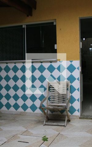 Casa à venda com 150m², 3 quartos e 2 vagasÁrea comum - Churrasqueira