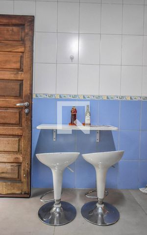 Casa à venda com 90m², 2 quartos e 2 vagasCozinha