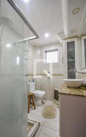 Casa à venda com 90m², 2 quartos e 2 vagasBanheiro
