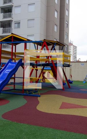 Apartamento à venda com 50m², 2 quartos e 1 vaga Apartamento à venda com 50m², 2 quartos e 1 vagaÁrea Comum - Playground