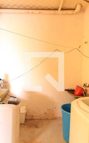 Casa à venda com 430m², 5 quartos e 5 vagas Casa à venda com 430m², 5 quartos e 5 vagasÁrea de Serviço