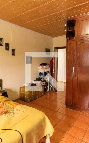 Casa à venda com 430m², 5 quartos e 5 vagas Casa à venda com 430m², 5 quartos e 5 vagasQuarto 3