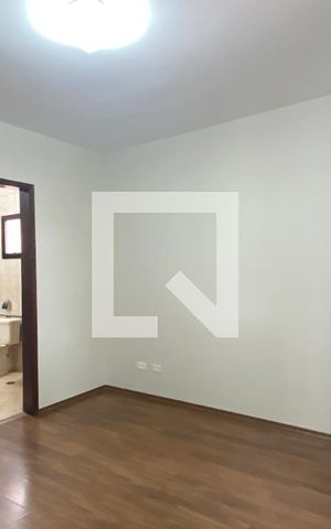 Casa à venda com 120m², 3 quartos e 3 vagasSuíte