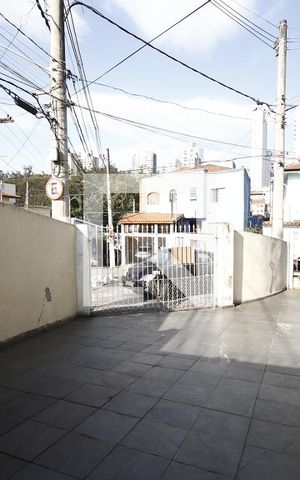 Casa à venda com 200m², 3 quartos e 3 vagasGaragem