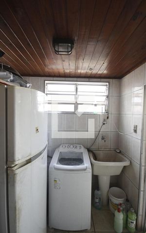 Casa à venda com 200m², 3 quartos e 3 vagasÁrea de Serviço
