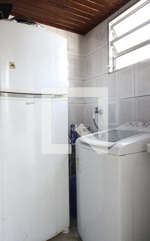Casa à venda com 200m², 3 quartos e 3 vagasÁrea de Serviço