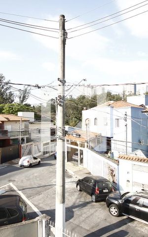 Casa à venda com 200m², 3 quartos e 3 vagasVista