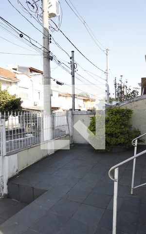 Casa à venda com 200m², 3 quartos e 3 vagasGaragem