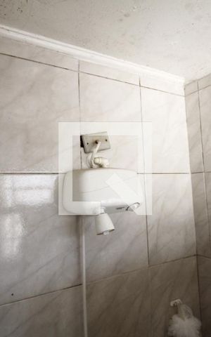 Casa à venda com 200m², 3 quartos e 3 vagasBanheiro