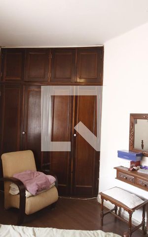 Casa à venda com 200m², 3 quartos e 3 vagasQuarto 3