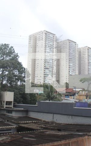 Apartamento para alugar com 41m², 2 quartos e sem vagaVista da sala