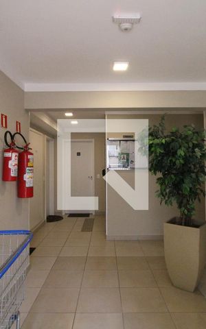 Apartamento à venda com 41m², 2 quartos e sem vagaHall