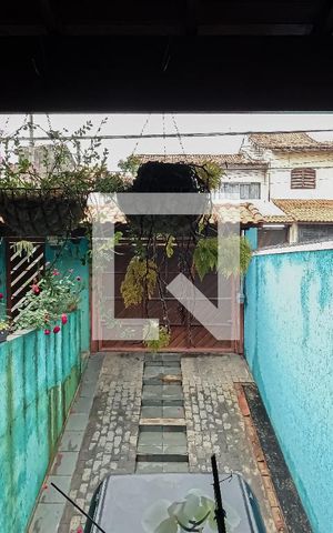 Casa à venda com 190m², 3 quartos e 3 vagas Casa à venda com 190m², 3 quartos e 3 vagasVista da Sala