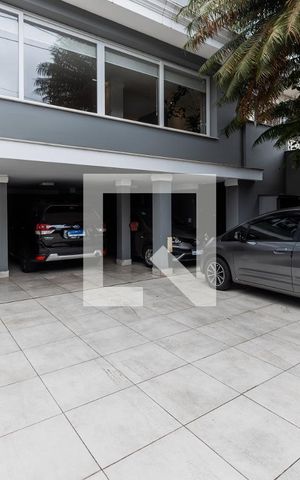 Casa à venda com 800m², 4 quartos e 6 vagasGaragem
