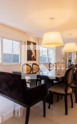 Casa à venda com 800m², 4 quartos e 6 vagasSala de Jantar