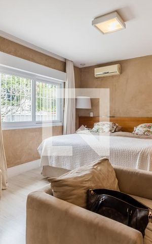 Casa à venda com 800m², 4 quartos e 6 vagasSuíte 1