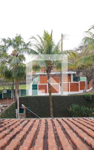 Casa à venda com 432m², 4 quartos e 4 vagas Casa à venda com 432m², 4 quartos e 4 vagasVista da Suíte 04