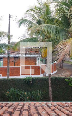 Casa à venda com 432m², 4 quartos e 4 vagas Casa à venda com 432m², 4 quartos e 4 vagasVista da Suíte 03