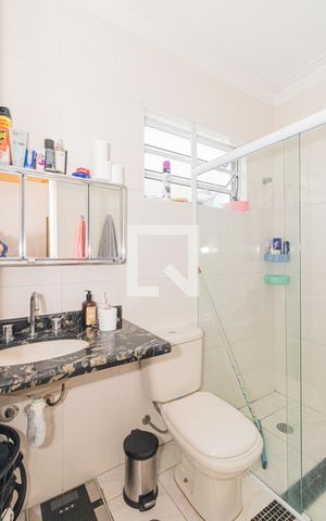 Casa à venda com 190m², 4 quartos e 3 vagas Casa à venda com 190m², 4 quartos e 3 vagasBanheiro da Suíte 1