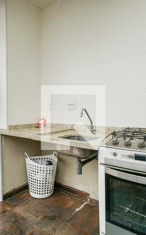 Apartamento à venda com 250m², 4 quartos e 4 vagas Apartamento à venda com 250m², 4 quartos e 4 vagasCopa da cobertura