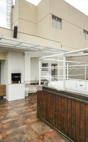 Apartamento à venda com 250m², 4 quartos e 4 vagas Apartamento à venda com 250m², 4 quartos e 4 vagasCobertura