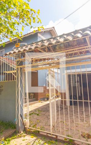 Casa à venda com 150m², 4 quartos e 2 vagasFachada