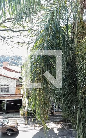 Casa à venda com 300m², 3 quartos e 3 vagas Casa à venda com 300m², 3 quartos e 3 vagasVista da Suíte
