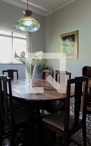 Casa à venda com 300m², 3 quartos e 3 vagas Casa à venda com 300m², 3 quartos e 3 vagasCozinha