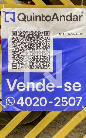 Casa à venda com 302m², 4 quartos e 2 vagas Casa à venda com 302m², 4 quartos e 2 vagasPlaca Instalada na Fachada