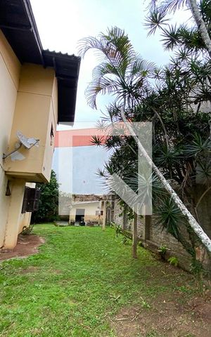 Casa para alugar com 250m², 4 quartos e 4 vagasPátio 