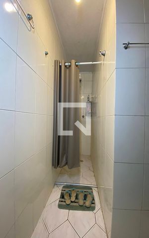 Casa para alugar com 250m², 4 quartos e 4 vagasBanheiro 2