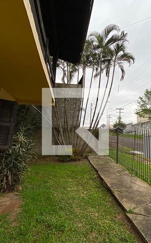 Casa para alugar com 250m², 4 quartos e 4 vagasPátio 