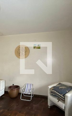 Casa para alugar com 250m², 4 quartos e 4 vagasSala