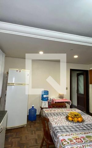 Casa para alugar com 250m², 4 quartos e 4 vagasCozinha