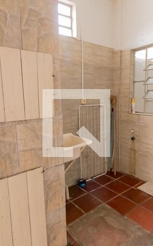 Casa para alugar com 90m², 2 quartos e 1 vagaArea de serviço