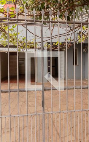 Casa para alugar com 90m², 2 quartos e 1 vagaFachada