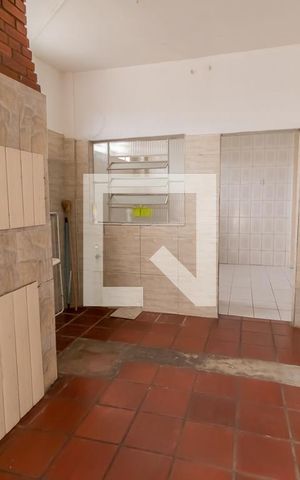 Casa para alugar com 90m², 2 quartos e 1 vagaArea de serviço