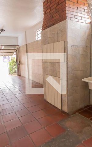 Casa para alugar com 90m², 2 quartos e 1 vagaArea de serviço