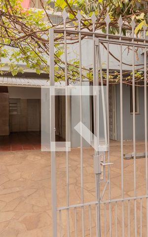 Casa para alugar com 90m², 2 quartos e 1 vagaFachada