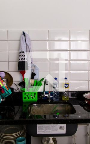 Apartamento à venda com 35m², 2 quartos e sem vagaCozinha e Área de Serviço - Detalhe