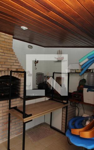 Apartamento à venda com 240m², 3 quartos e 2 vagasCobertura