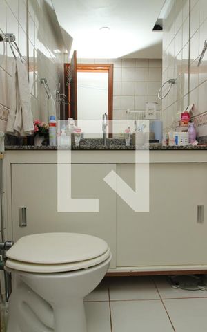 Apartamento à venda com 240m², 3 quartos e 2 vagasBanheiro Social