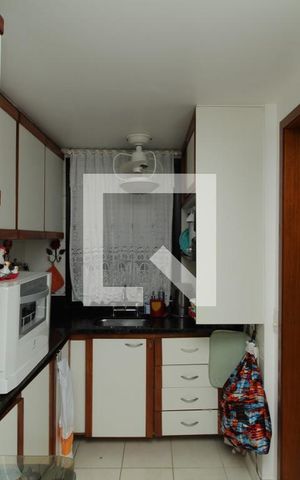 Apartamento à venda com 240m², 3 quartos e 2 vagasCozinha