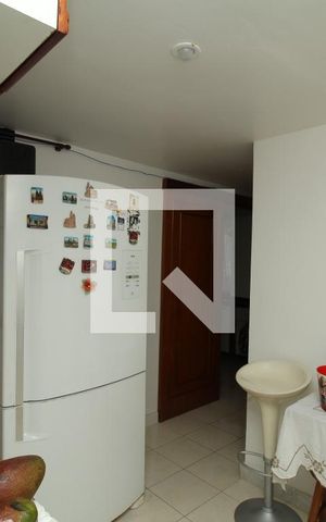 Apartamento à venda com 240m², 3 quartos e 2 vagasCopa