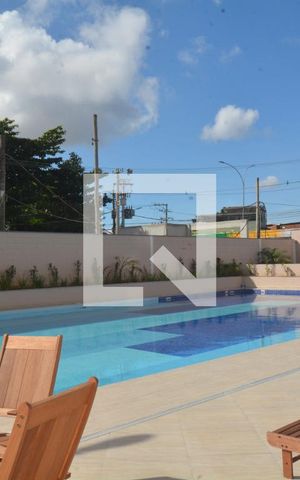 Apartamento à venda com 33m², 1 quarto e sem vagaÁrea comum - Piscina
