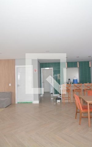 Apartamento à venda com 33m², 1 quarto e sem vagaÁrea comum - Salão de festas