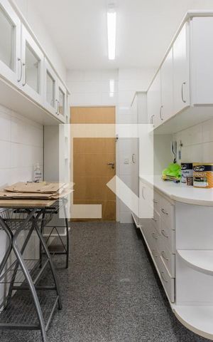 Apartamento para alugar com 114m², 3 quartos e 3 vagasCozinha