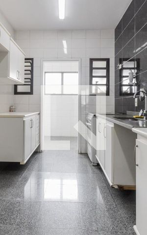 Apartamento para alugar com 114m², 3 quartos e 3 vagasCozinha