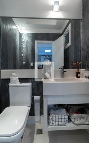 Casa à venda com 207m², 3 quartos e 3 vagasLavabo